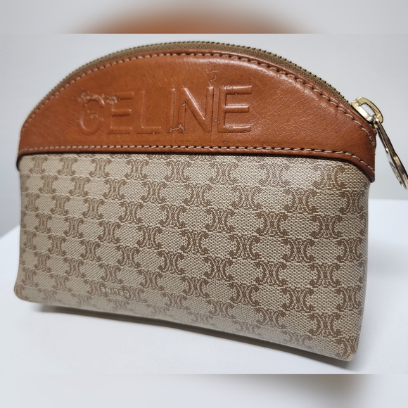 CELINE Vintage Macadam Cosmetic Pouch - Picture 6 of 15